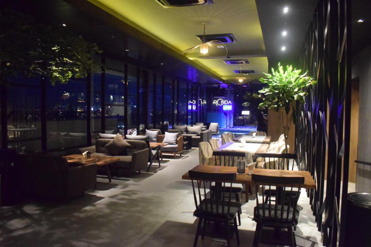 Arosa Hotel Jakarta Exterior photo