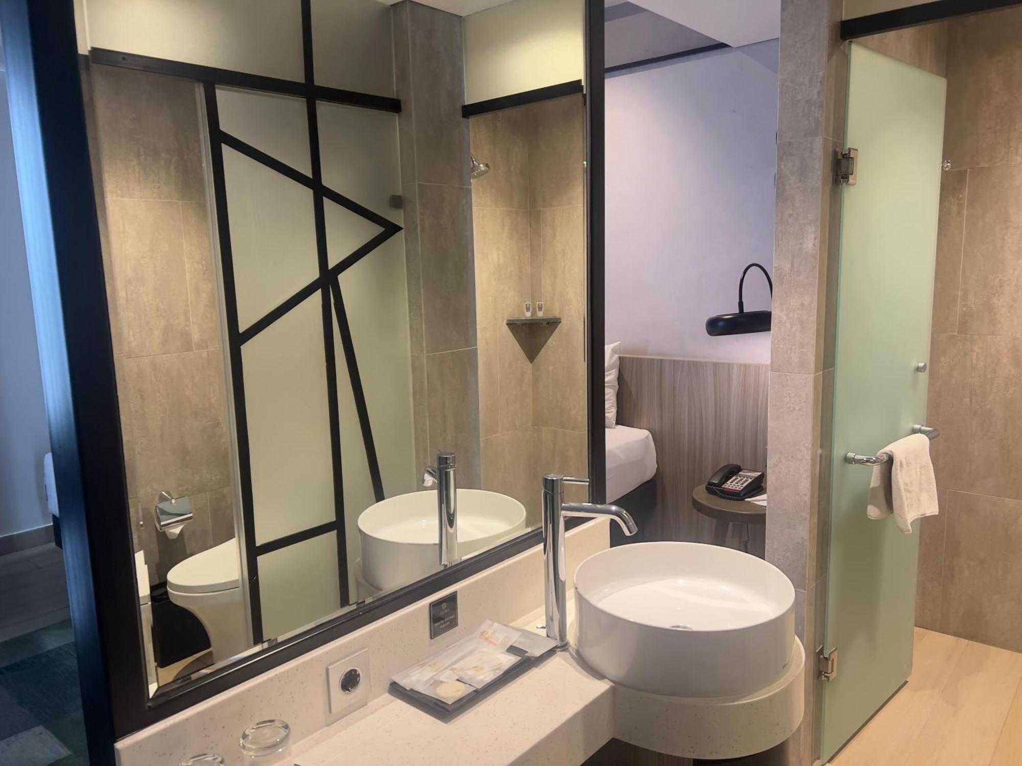 Arosa Hotel Jakarta Exterior photo